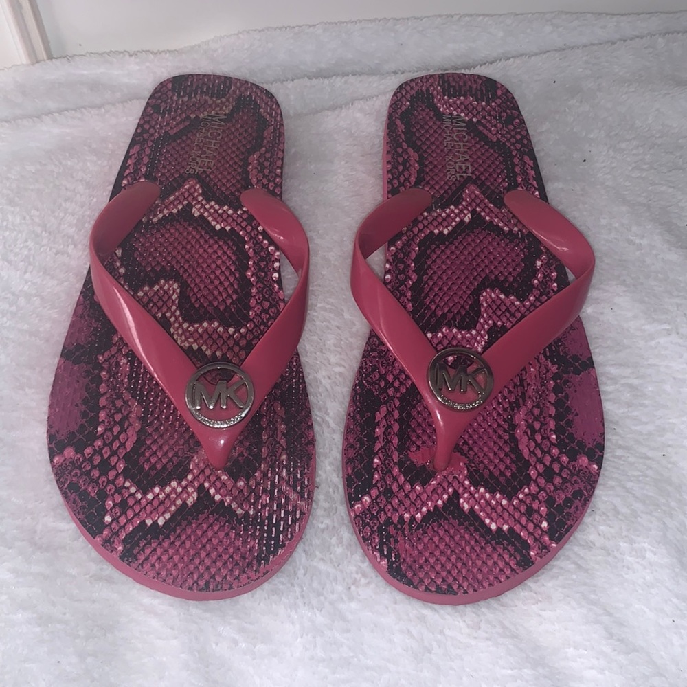 Michael Kors flip flops